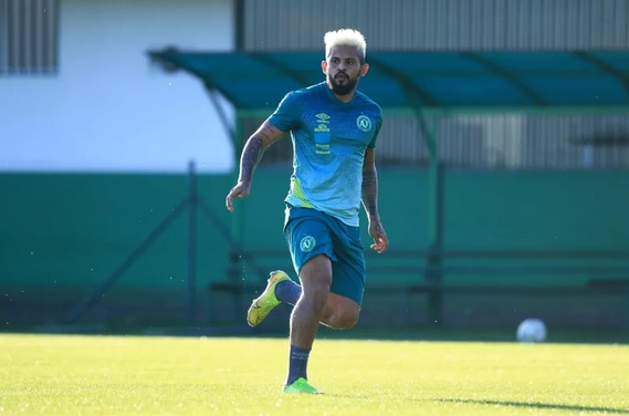 Série B: “Coringa” lesiona o joelho e desfalca Chapecoense nos próximos jogos