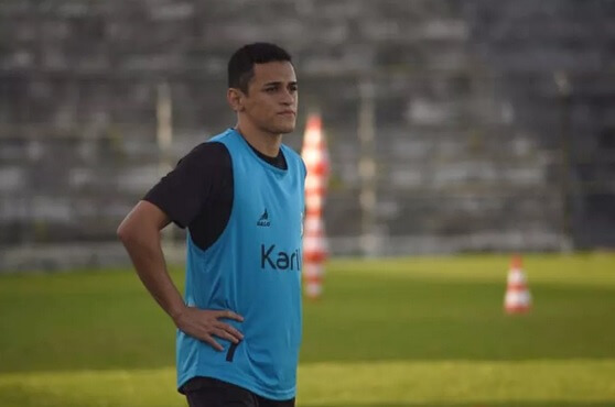 Série C: Treze acusa atacante de abandono e rescinde contrato