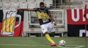 Martelo batido! Time da Série C confirma contratação de meia ex-Fortaleza