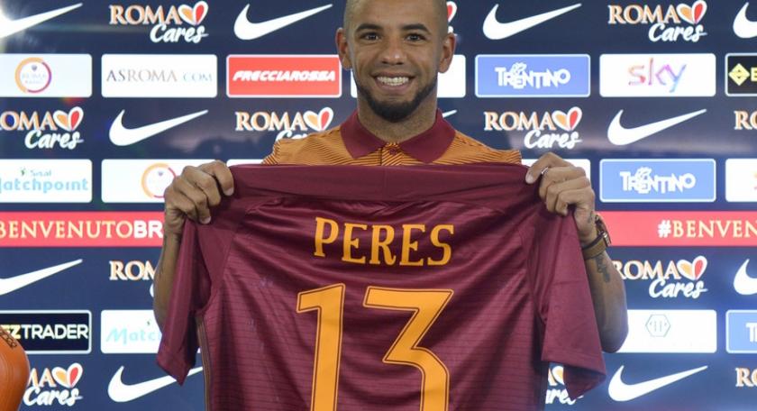 Na Europa, ex-jogador do São Paulo revela que testou positivo para Covid-19