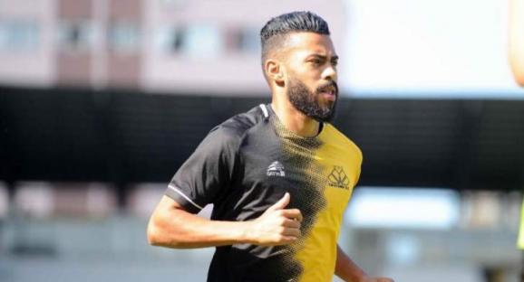 Série C: ‘Temos consistência defensiva e ataque eficiente’, diz lateral do Criciúma