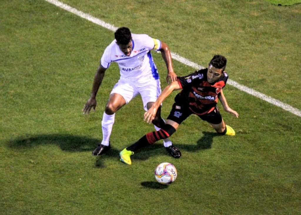 O Avaí venceu por 2 a 0 na Arena Barueri (Foto: Jefferson Vieira / Oeste F.C.)