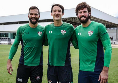 Gigante europeu faz proposta e goleiro fica mais perto de sair do Fluminense