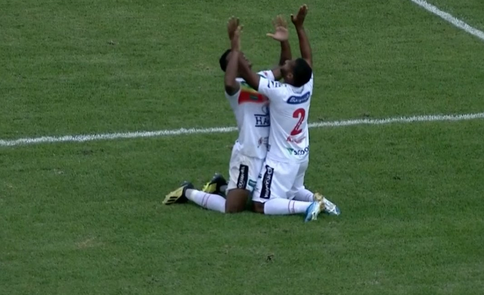 Brusque-SC 2 x 0 Ituano – Bruscão volta a vencer, briga pela ponta e complica Galo