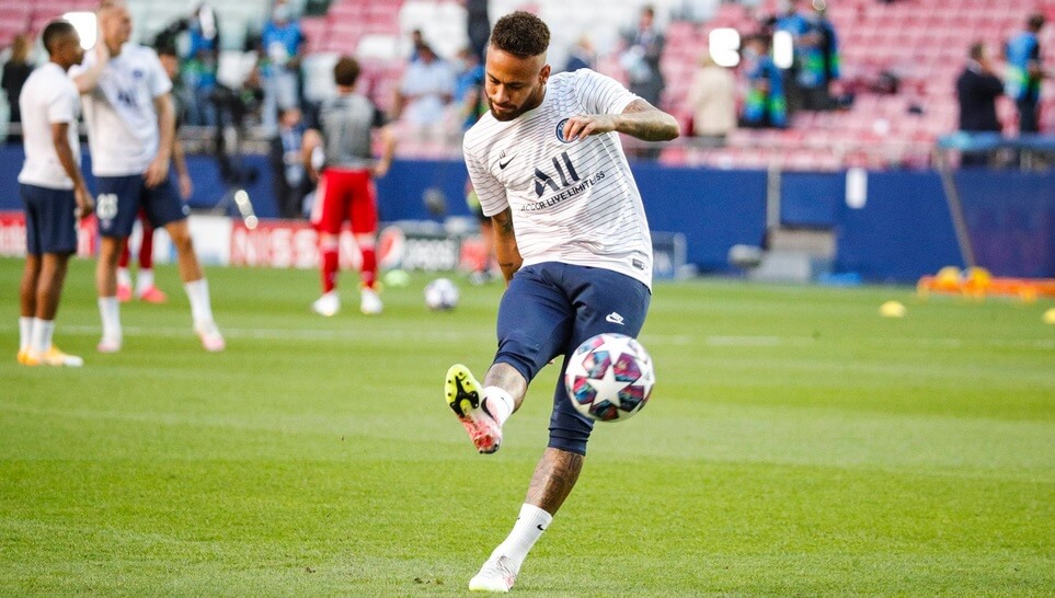 Neymar garante permanência no PSG para buscar título da Liga dos Campeões