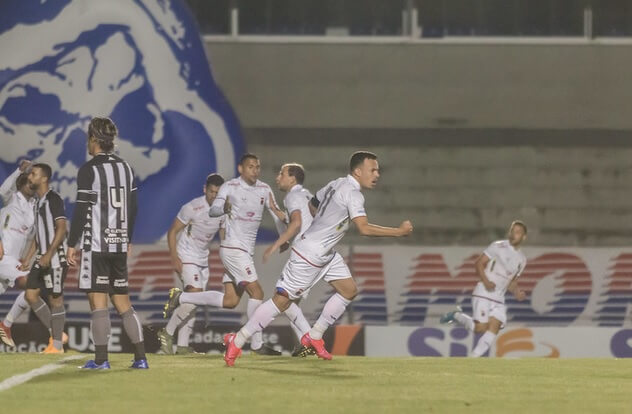 Próximo adversário da Ponte, Paraná não está com elenco fechado para a Série B