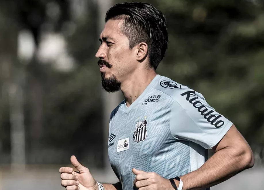 Para rescindir, Santos quer que ex-Flamengo abra mão de R$ 2 milhões