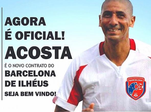 Ex-Corinthians, Acosta acerta com Barcelona. Saiba qual deles!