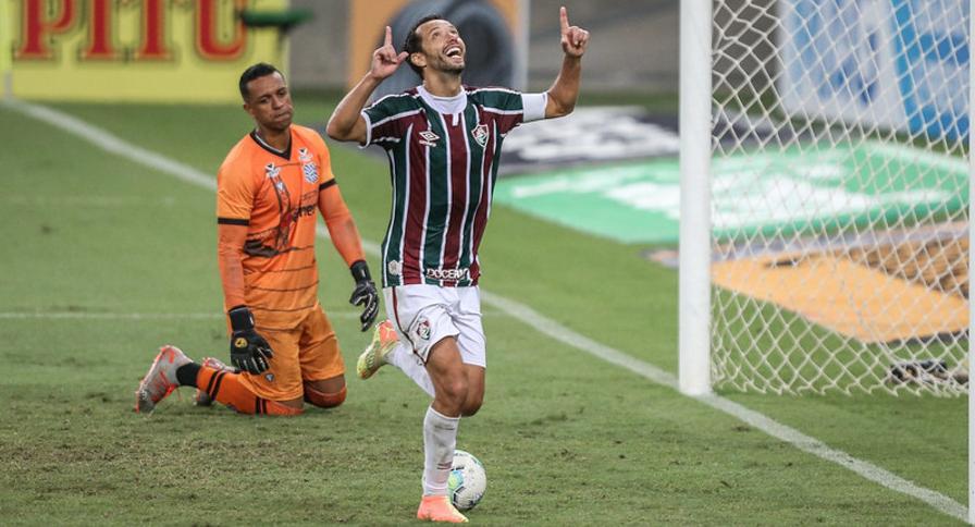 Aos 39 anos e com status de artilheiro, Nenê tem contrato prorrogado pelo Fluminense