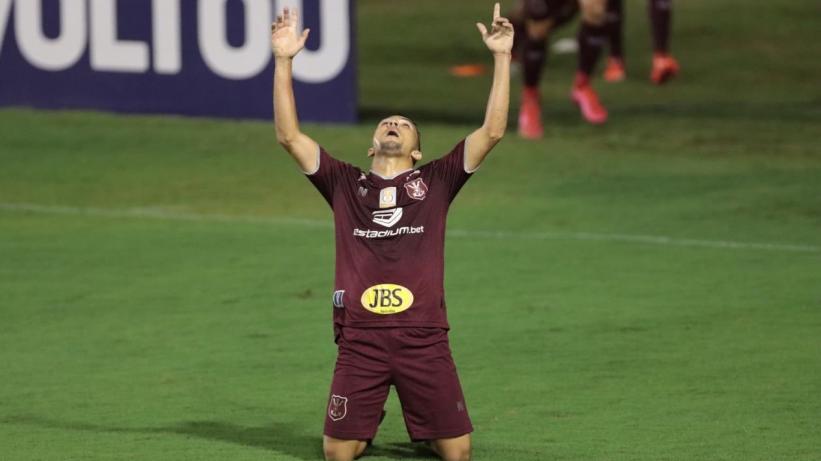 Náutico 1 x 0 Figueirense – Dadá marca, Timbu vence e engrena na Série B