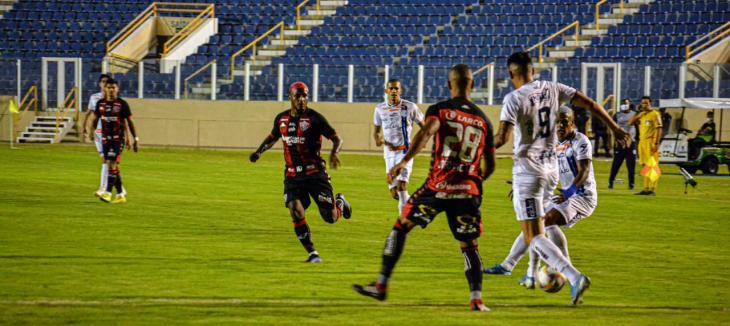 Confiança 1 x 0 Vitória – Dragão arranca vitória na Arena Batistão!