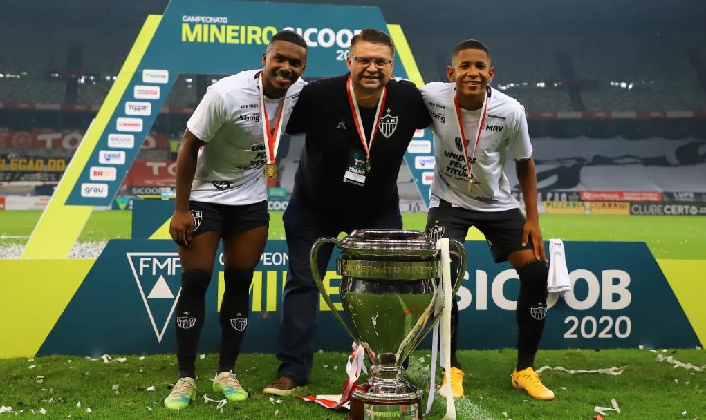 Marquinhos, Júnior Chávare e Sávio
