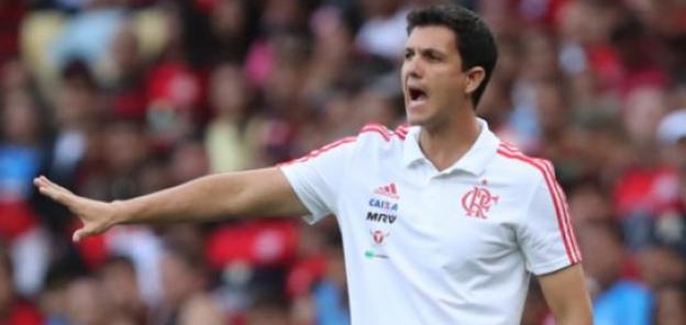 Red Bull Bragantino contrata ex-técnico do Flamengo para substituir Conceição