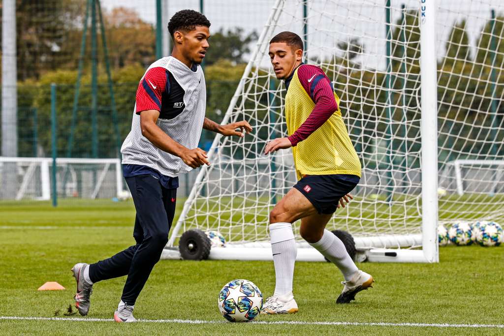 PSG confirma que mais três jogadores estão com covid-19; total chega a seis