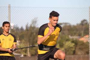 Série C: Criciúma confirma saída de atacante, mas deve ter força máxima