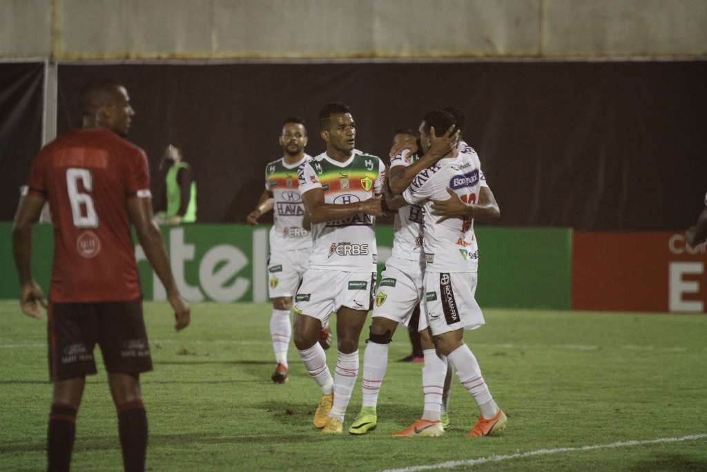 Boa Esporte-MG e Brusque-SC duelam pela 5ª rodada da Série C