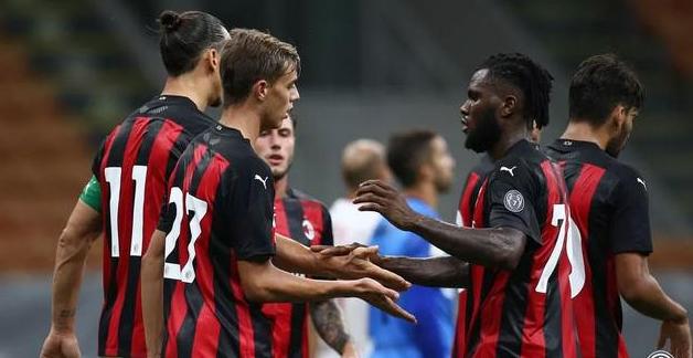 Gol de Maldini, filho e neto. (Foto: Divulgação)