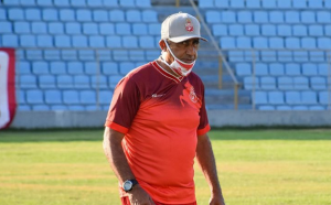 Série C: Imperatriz dispensa técnico e já conversa com ex-Palmeiras e Botafogo