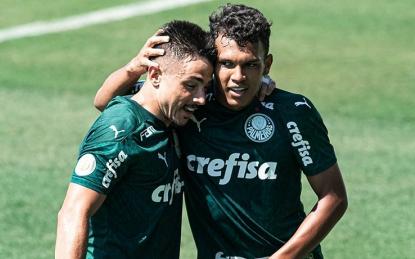 Willian e Gabriel Veron comemoram gol da virada do Palmeiras (Foto: Divulgação)