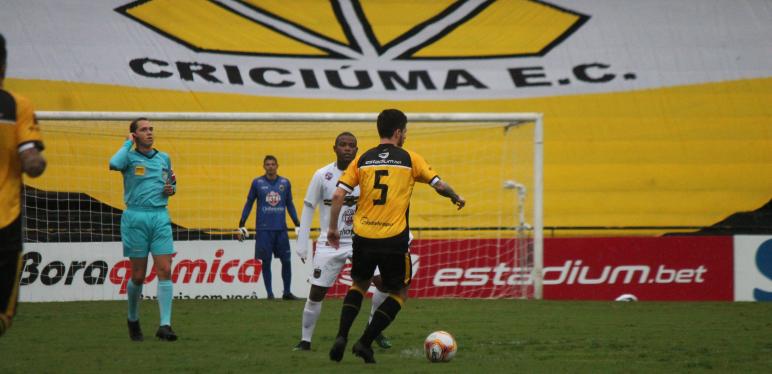 Empate acabou sendo justo para Criciúma e Volta Redonda