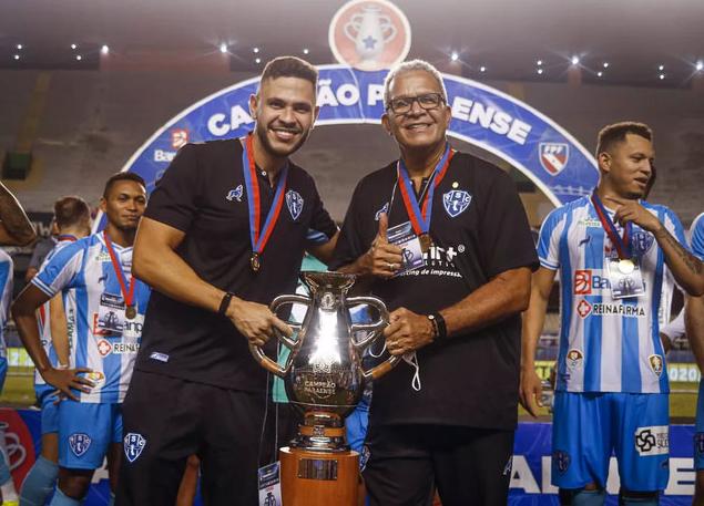 Campeão, Hélio dos Anjos cutuca FPF por supostamente favorecer o Remo no Paraense