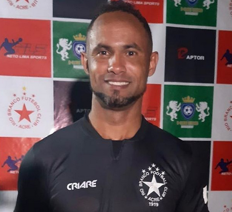 Após pedido do MP-AC, goleiro Bruno precisará usar tornozeleira em jogos e treinos