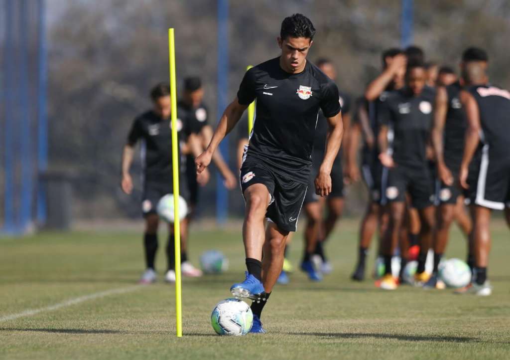 Tomás Cuello se junto aos treinos do Red Bull Bragantino (Foto: Ari Ferreira/Red Bull)