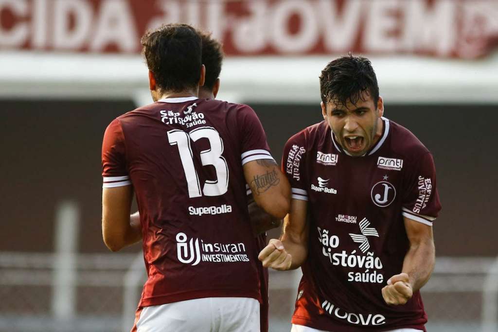 Brunão comemorando. Foto: Ale Vianna/Juventus