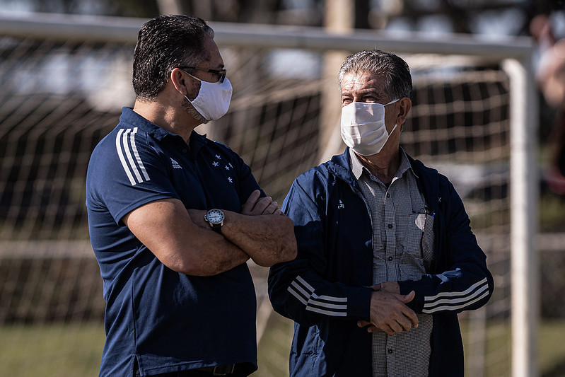 Após mudança na comissão técnica, campeão olímpico deixa o Cruzeiro