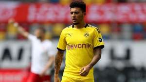 Dortmund faz jogo duro, mas Manchester United não desiste de atacante
