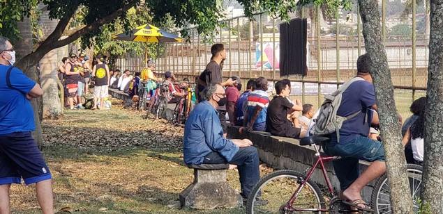 COVID-19? Jogo do Cariocão Sub-20 tem público e torcedores sem máscaras. FOTOS AQUI!