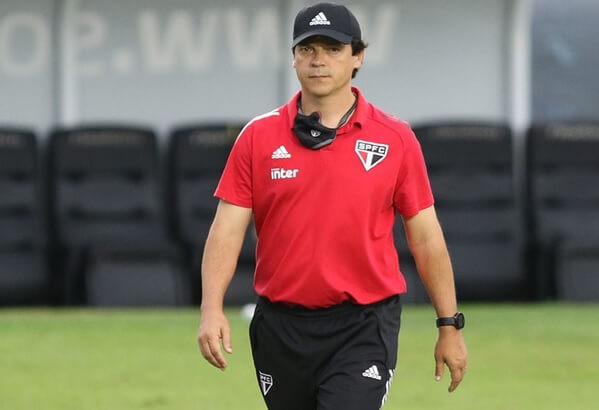 Fernando Diniz perdeu a paciência com Luciano