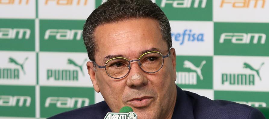 Pressão em Luxemburgo. (Foto: Fabio Menotti / Palmeiras)