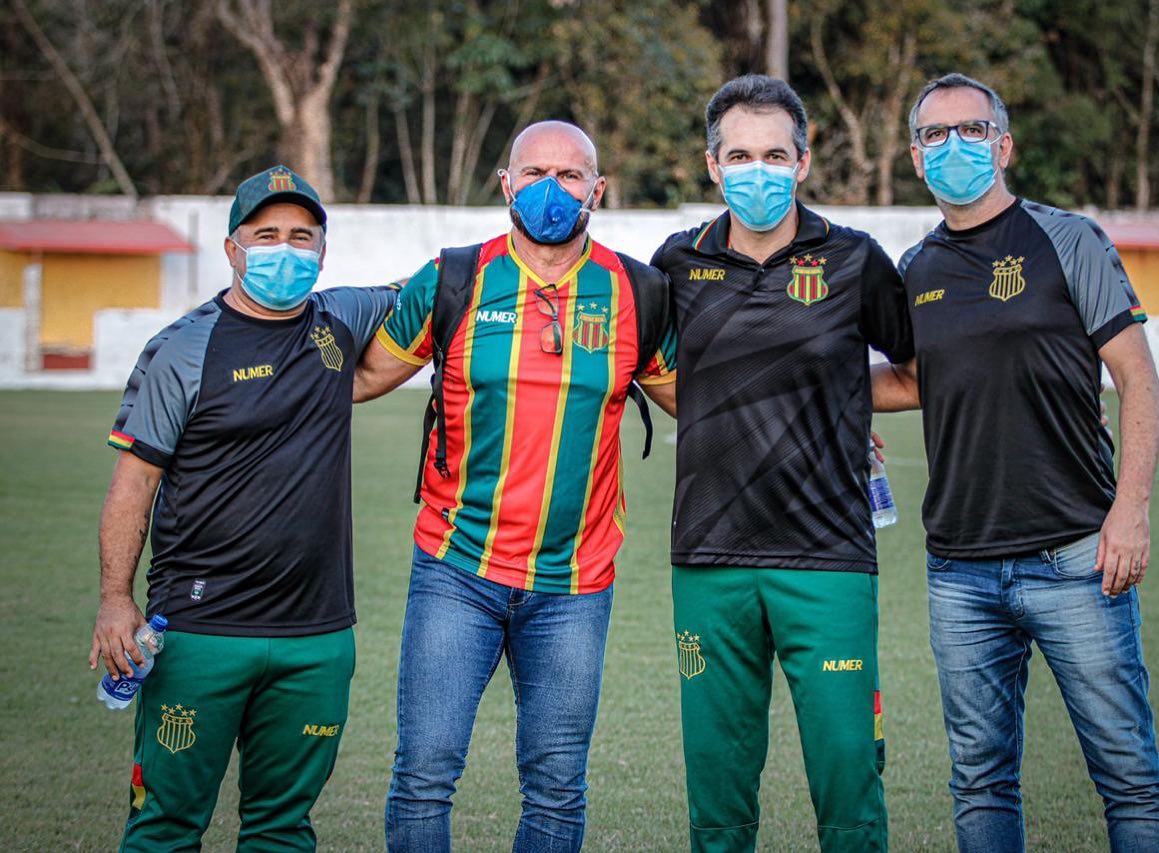 Após goleada, presidente vencedor espera boa sequência do Sampaio Corrêa