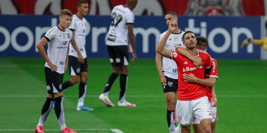 BRASILEIRÃO: Inter vence Ceará e segue líder; Palmeiras bate Corinthians em clássico