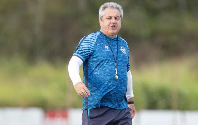 Gilson Kleina terá reforço do artilheiro do Náutico para duelo contra Botafogo