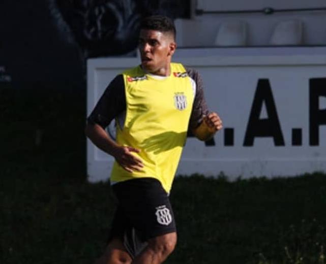 Série B: Lateral vê Ponte Preta no caminho certo na briga por G4: ‘Estamos crescendo’