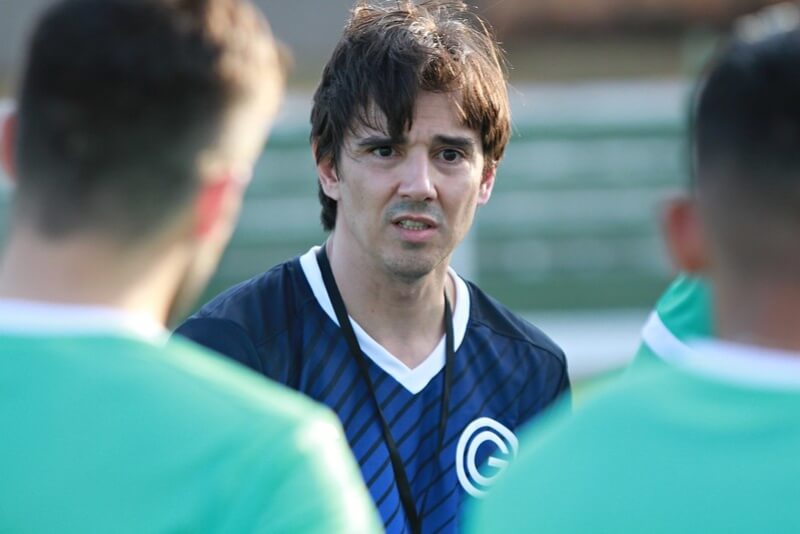 Goiás encara o Internacional no “jogo da vida” do técnico Thiago Larghi