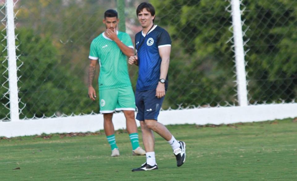 Com apenas quatro jogos, técnico já balança em time do Brasileirão