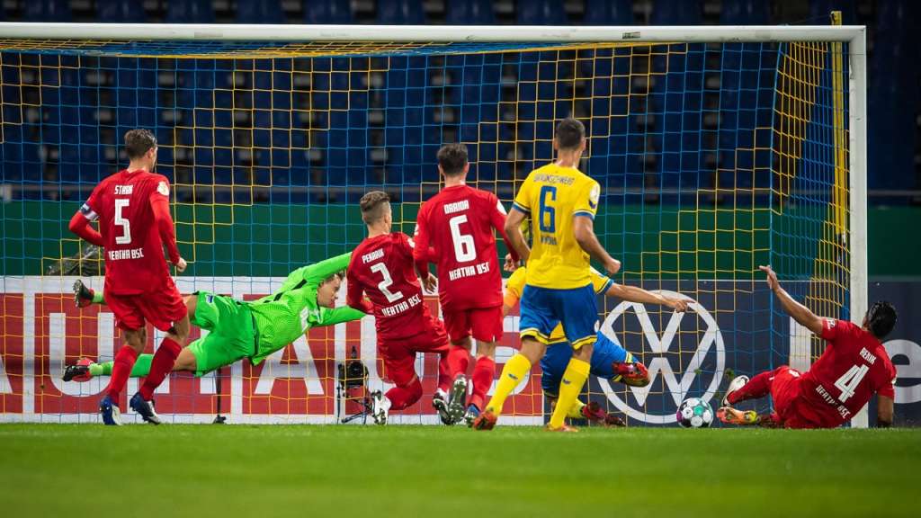 COPA DA ALEMANHA: Em jogo de nove gols, Eintracht Braunschweig vence Hertha Berlin