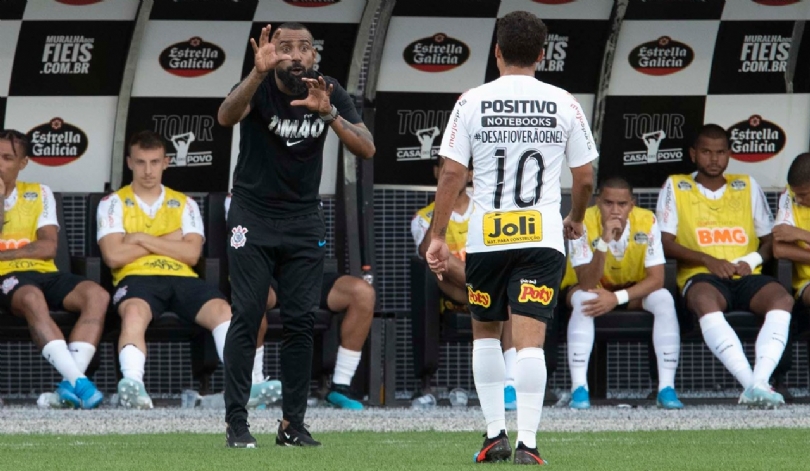 Fluminense x Corinthians – Timão pode decolar após a saída de Tiago Nunes?