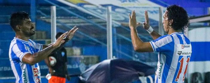 Papão fez a festa na Curuzu