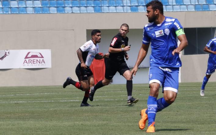 OESTE E CSA jogaram debaixo de forte calor em Barueri