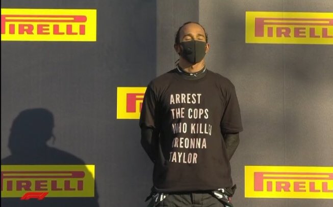 F1: Hamilton supera Bottas, vence corrida caótica na Toscana e conquista 90º triunfo