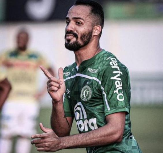 Anselmo Ramon marcou gol do título Anselmo Ramon marcou gol do título