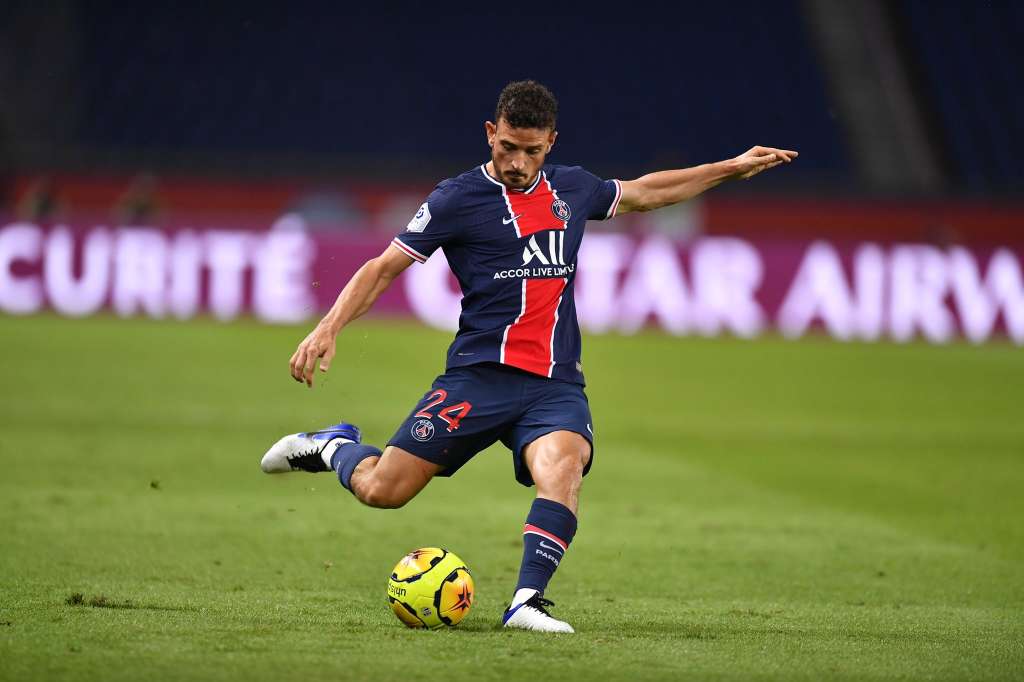  Neymar é expulso, acusa rival de racismo e PSG perde para o Olympique