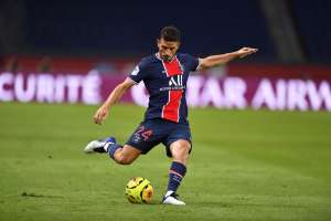 FRANCÊS: Neymar é expulso, acusa rival de racismo e PSG perde para o Olympique