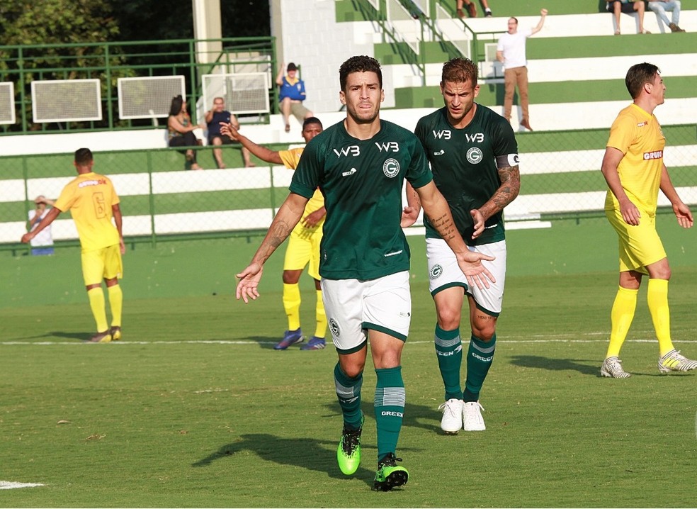 Goiás confirma empréstimo de atacante para time da Série B