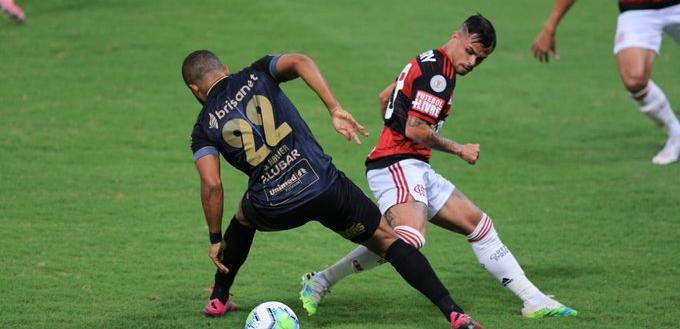 Santos e Internacional são os mais cotados no retorno da Libertadores