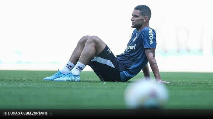 Após desistência do Atlético-MG, Thiago Neves recebe “convite” de time cearense